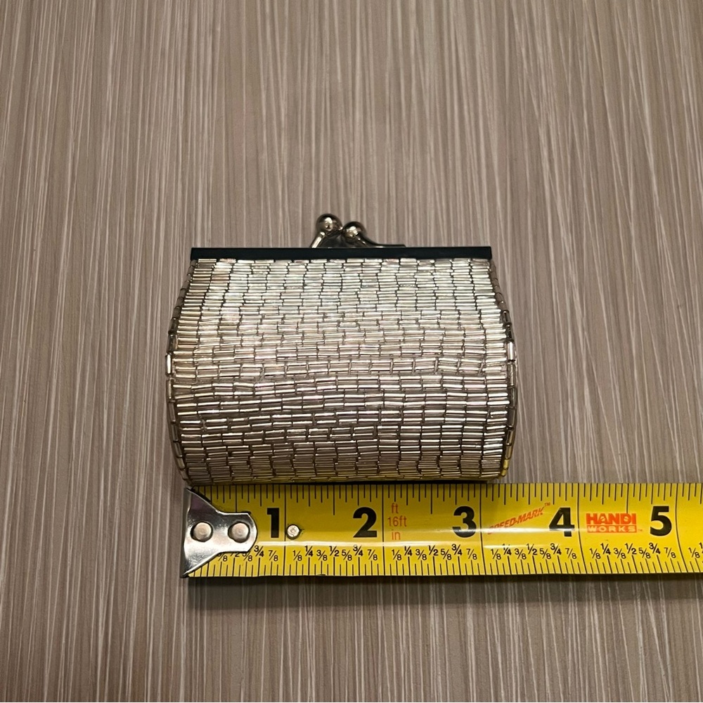 Kenneth Cole Reaction Silver beaded coin change purse - Picture 2 of 7